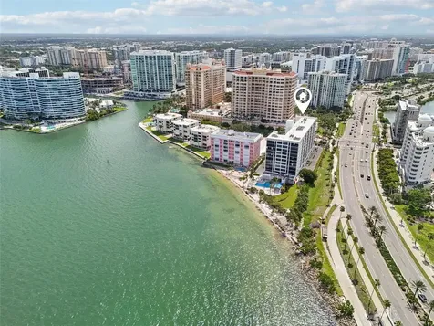 11 Sunset Drive Sarasota FL 34236