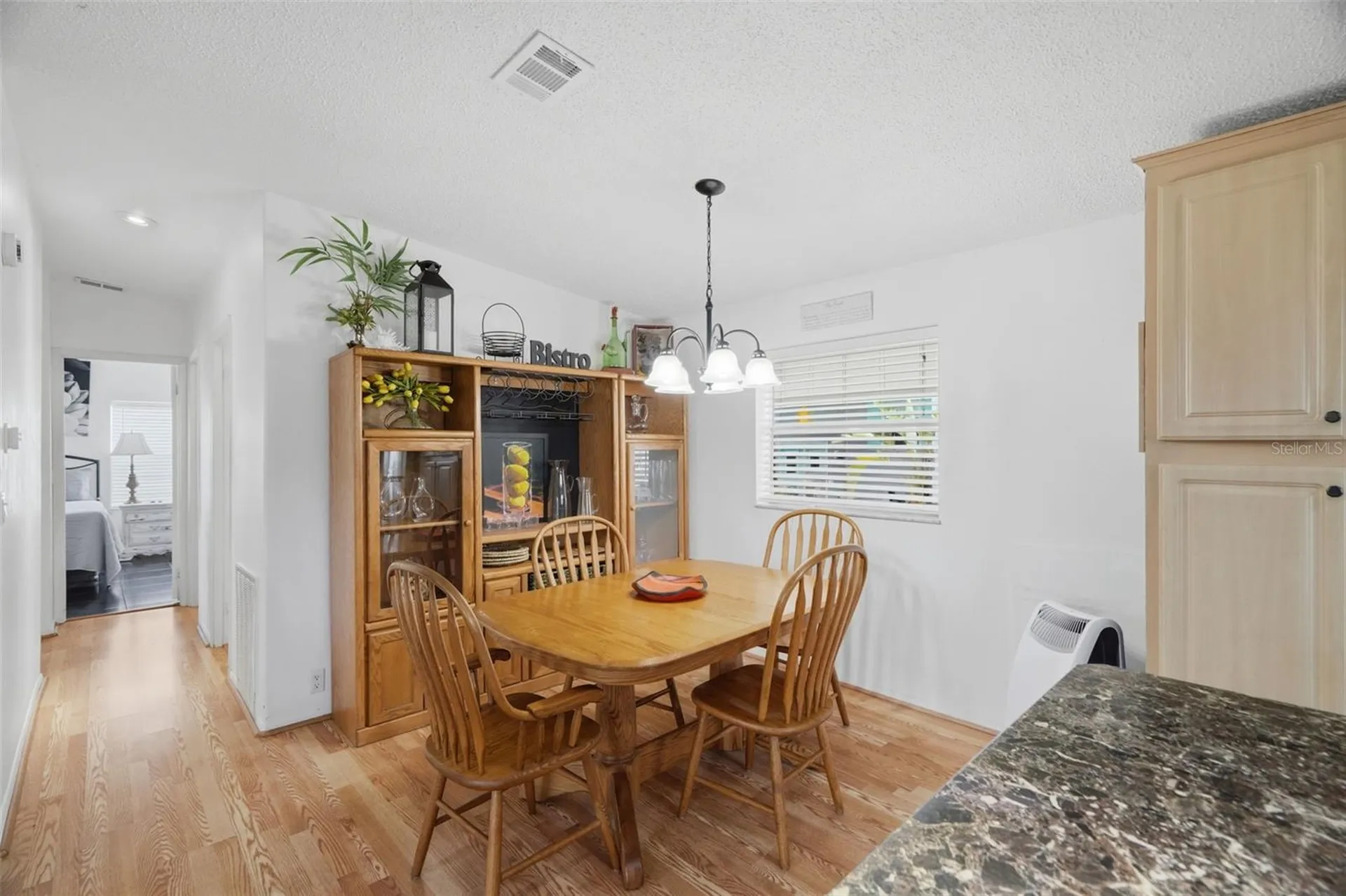 6907 Americana Drive NE St Petersburg FL 33702