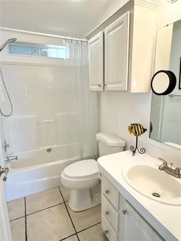 6907 Americana Drive NE St Petersburg FL 33702