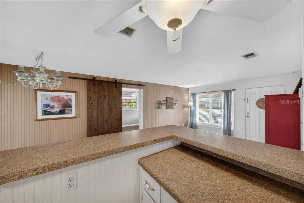 702 Carmen Drive Ocoee FL 34761