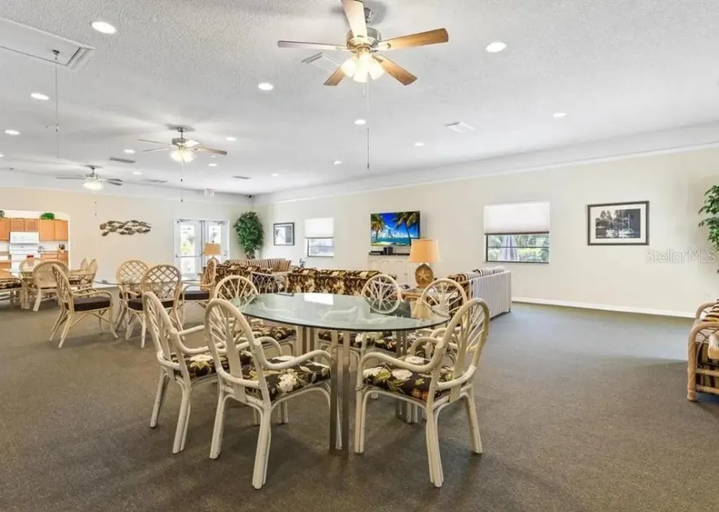 1669 Seascape Circle Tarpon Springs FL 34689