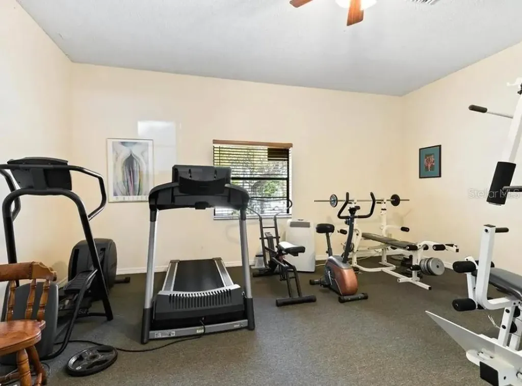 1669 Seascape Circle Tarpon Springs FL 34689