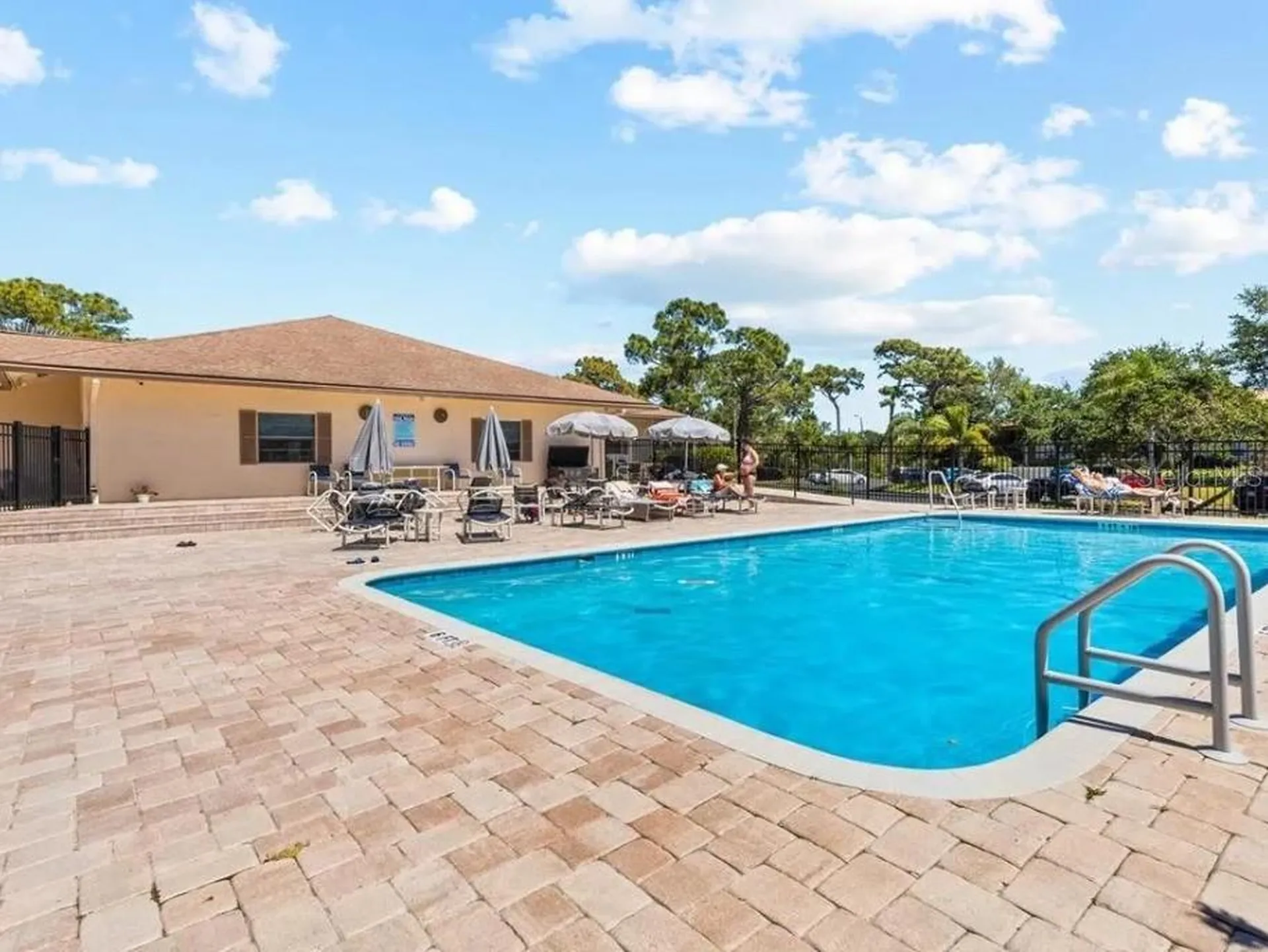 1669 Seascape Circle Tarpon Springs FL 34689