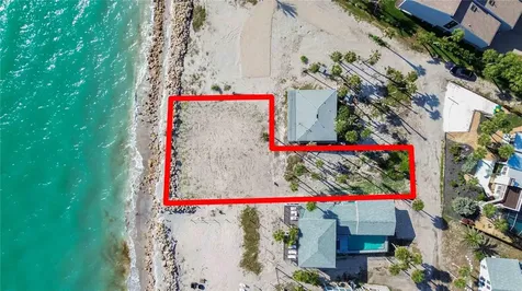 4076 N Beach Road Englewood FL 34223
