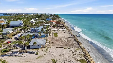 4076 N Beach Road Englewood FL 34223