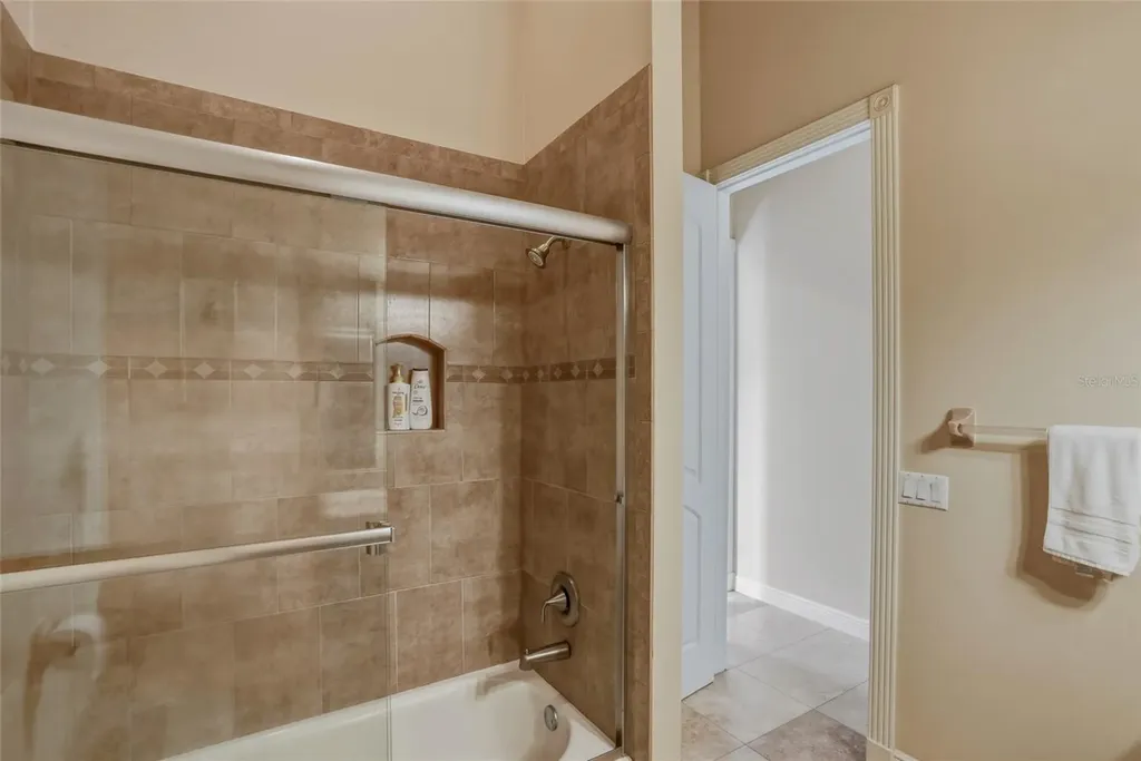 1146 Deardon Drive Venice FL 34292