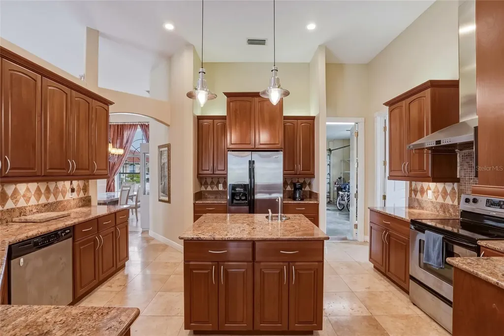 1146 Deardon Drive Venice FL 34292