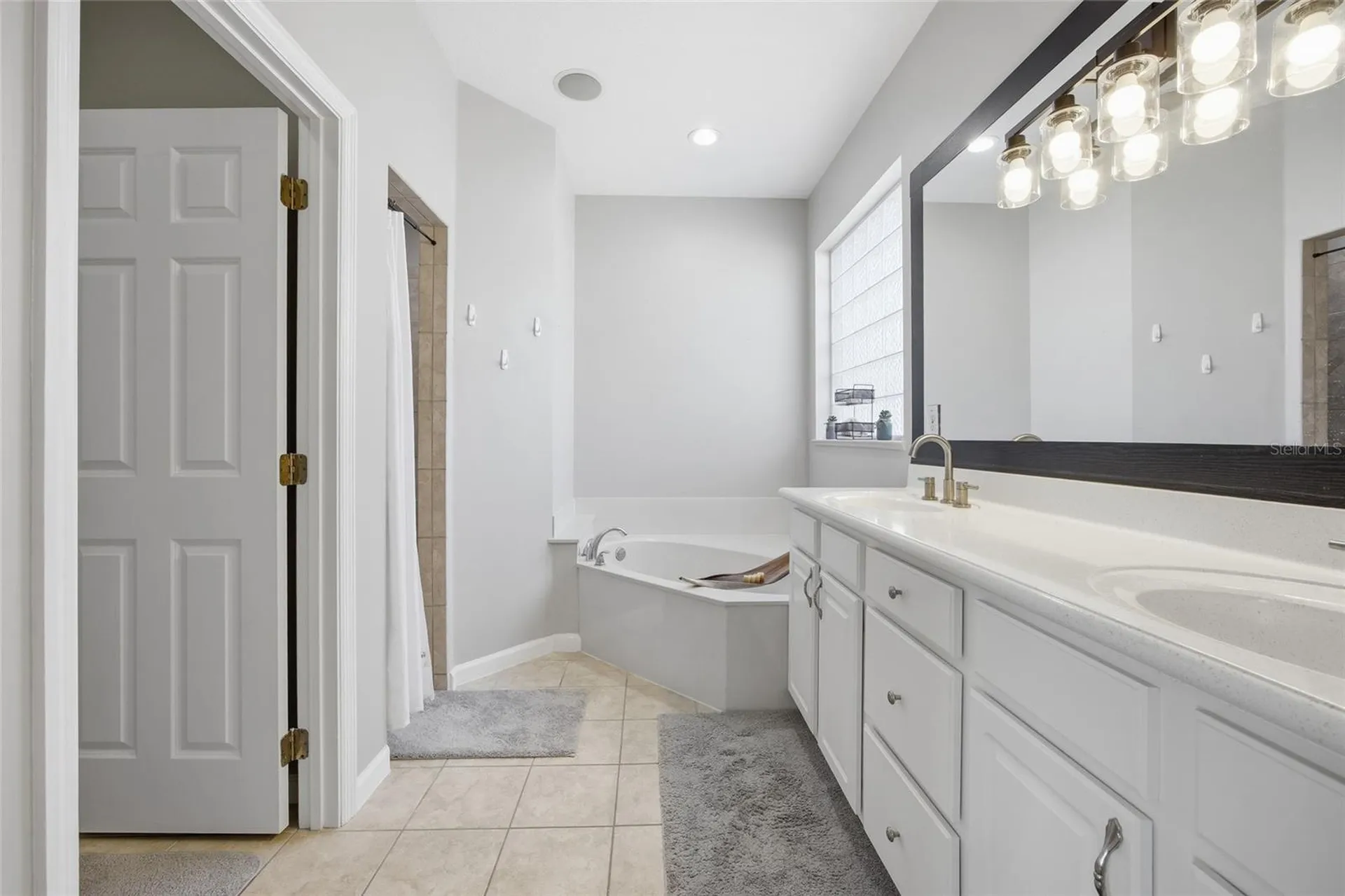 4325 SE 106th Street Belleview FL 34420