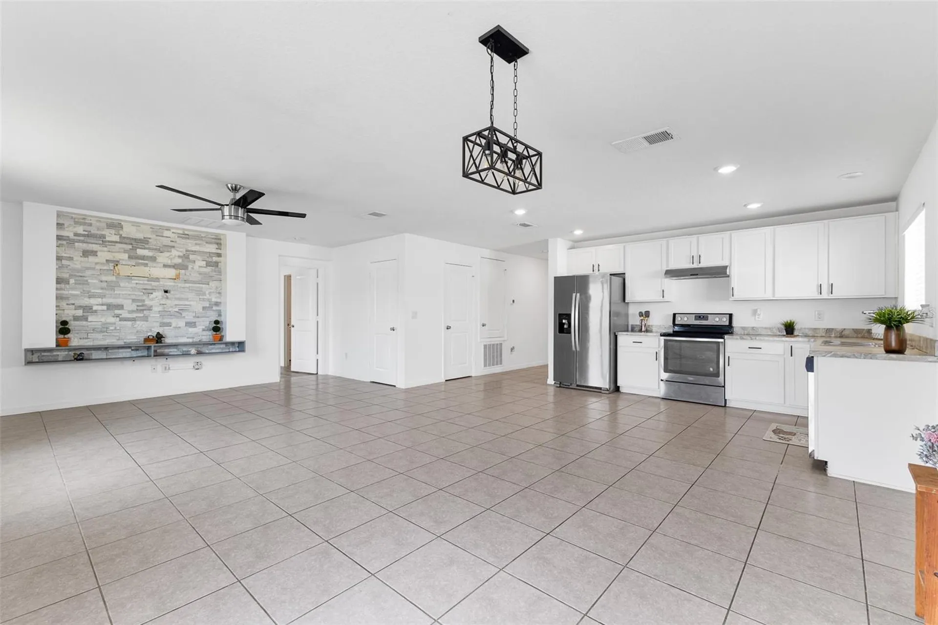 213 Lake Lucerne Way Winter Haven FL 33881