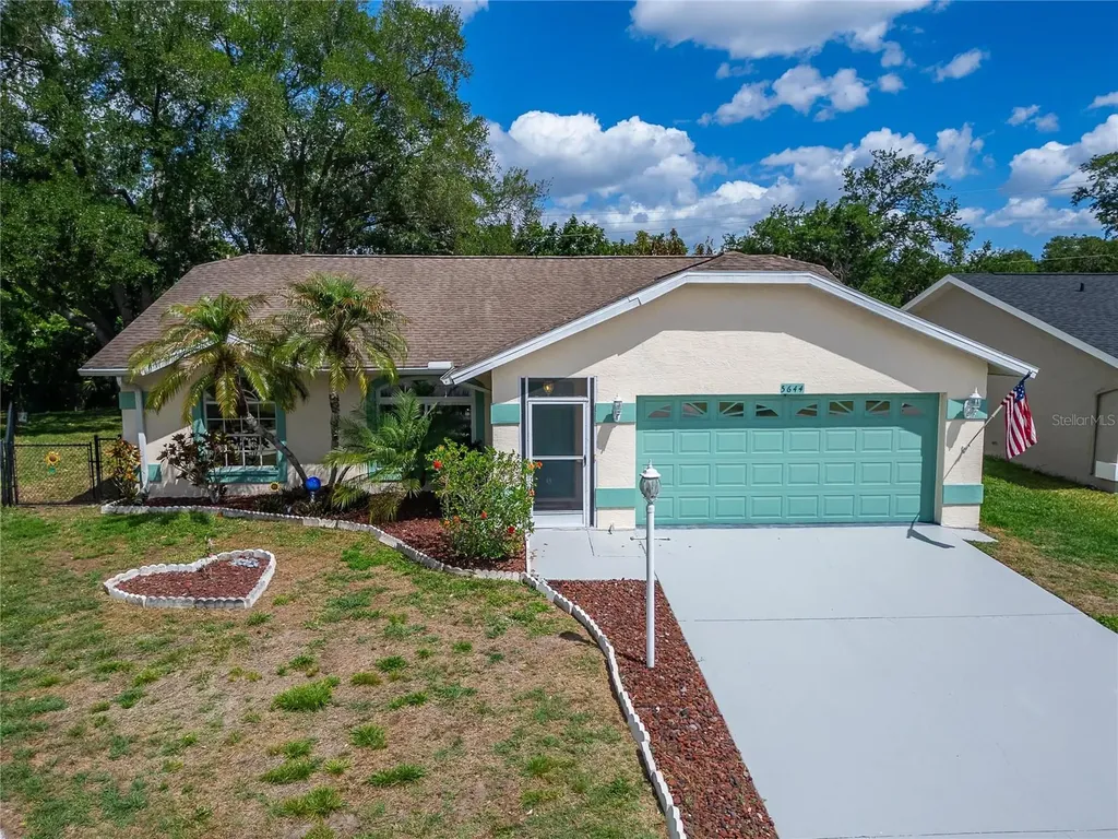 5644 29th Street Circle E Bradenton FL 34203