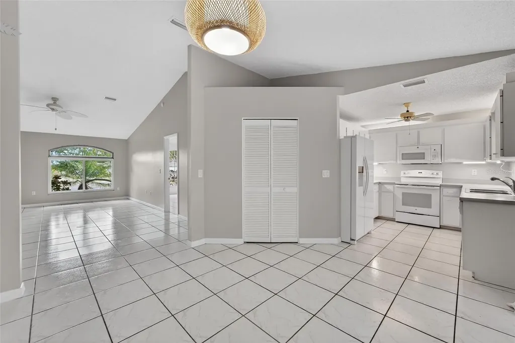 5644 29th Street Circle E Bradenton FL 34203