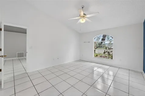 5644 29th Street Circle E Bradenton FL 34203