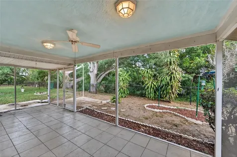 5644 29th Street Circle E Bradenton FL 34203