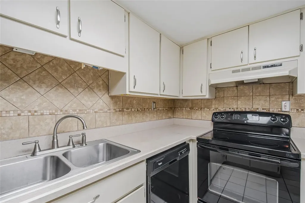 200 Maitland Avenue Altamonte Springs FL 32701