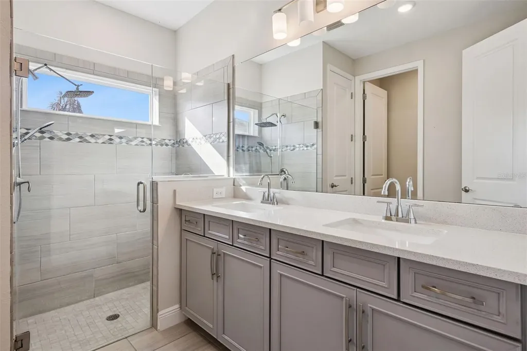 307 Terracotta Terrace Howey In The Hills FL 34737
