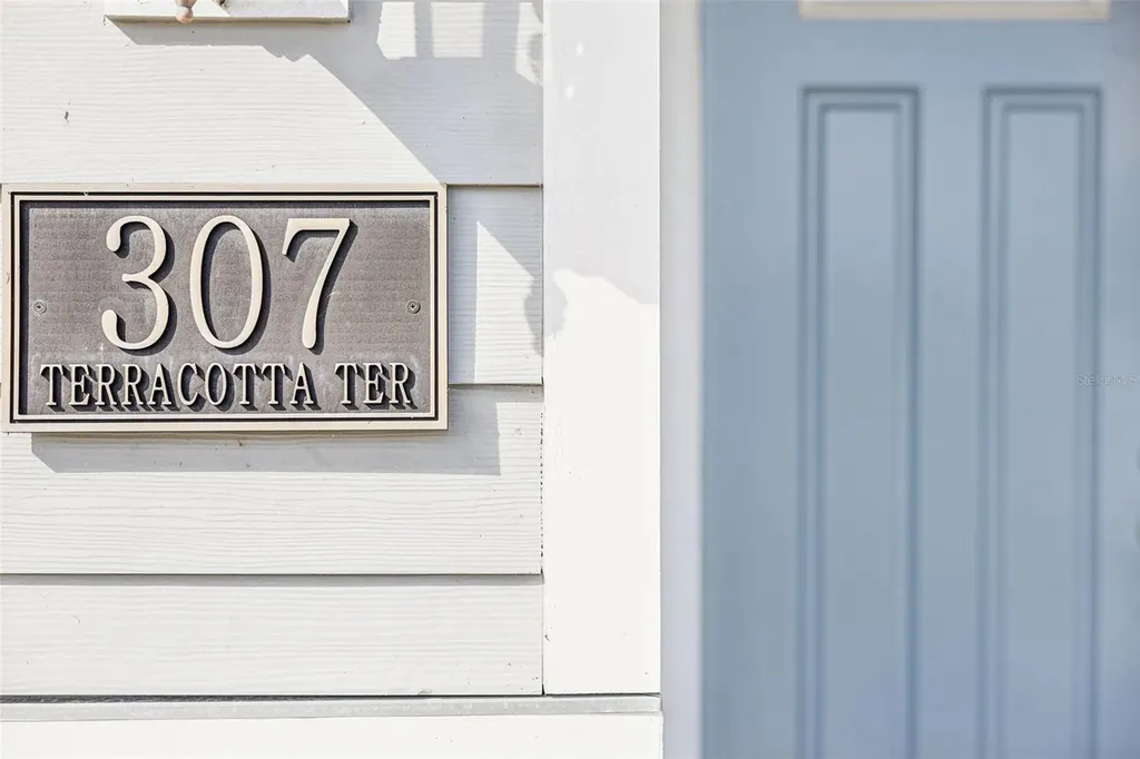 307 Terracotta Terrace Howey In The Hills FL 34737