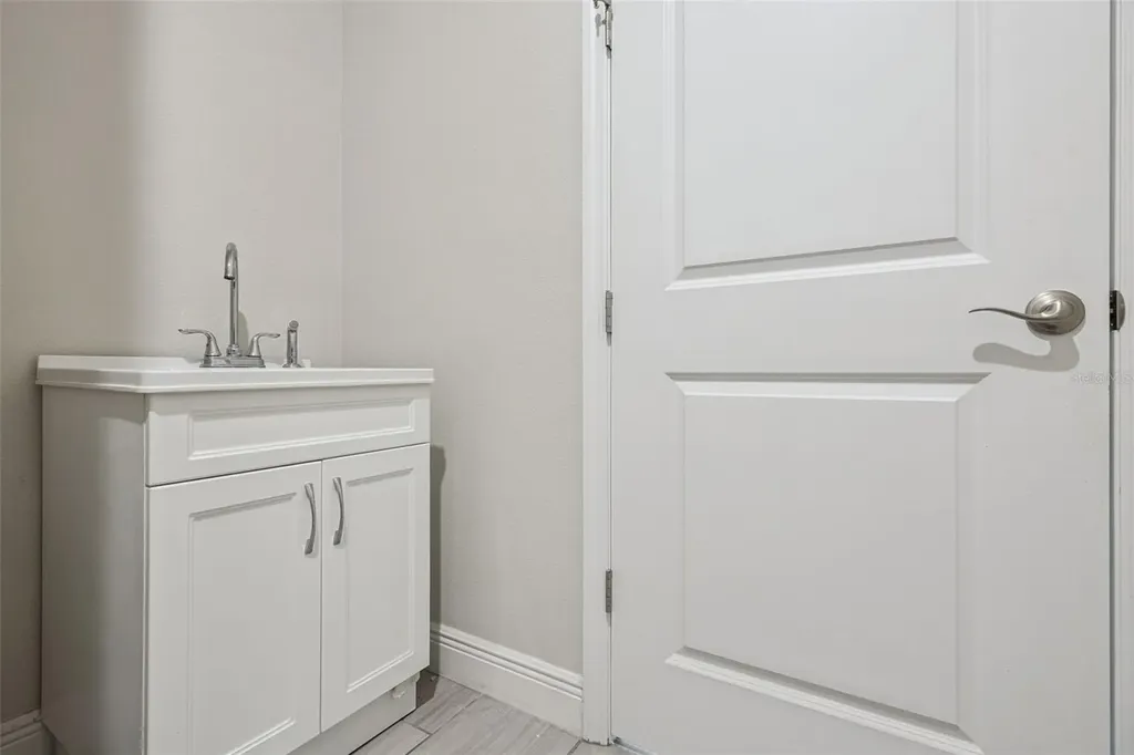 307 Terracotta Terrace Howey In The Hills FL 34737
