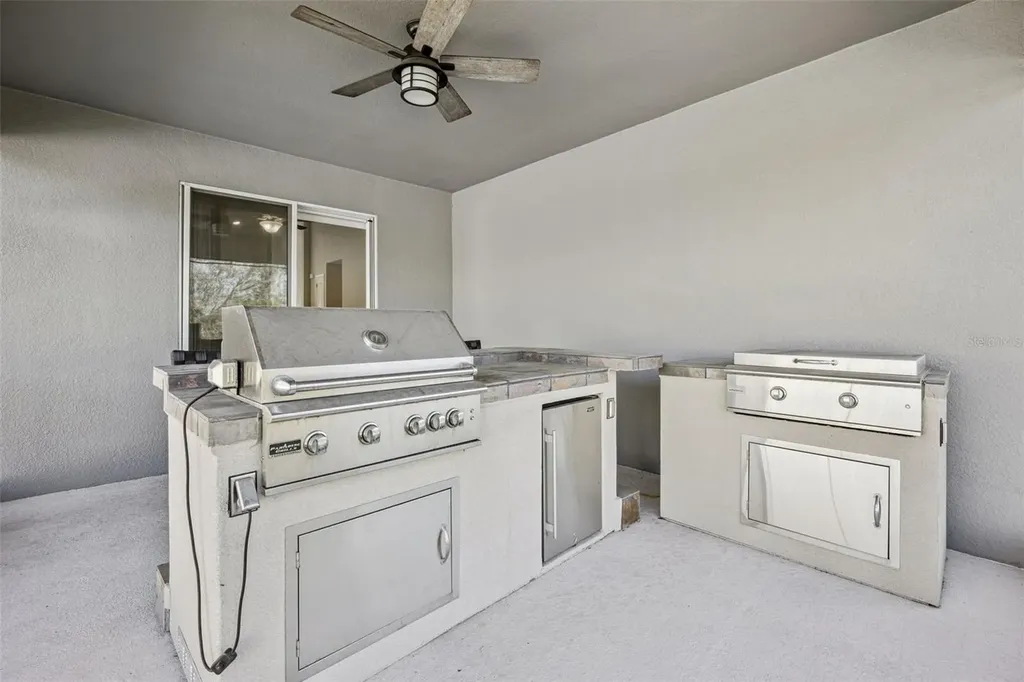 307 Terracotta Terrace Howey In The Hills FL 34737