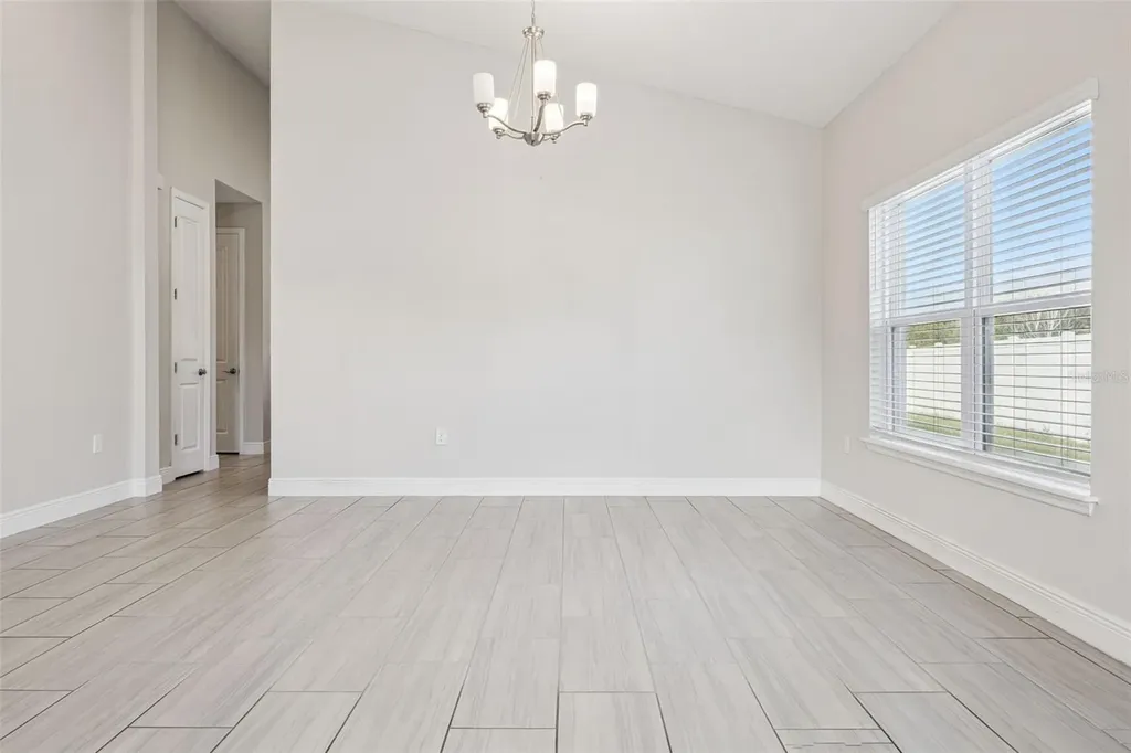 307 Terracotta Terrace Howey In The Hills FL 34737