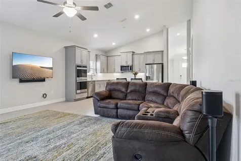307 Terracotta Terrace Howey In The Hills FL 34737