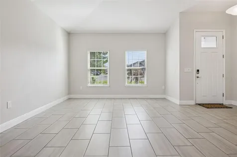 307 Terracotta Terrace Howey In The Hills FL 34737