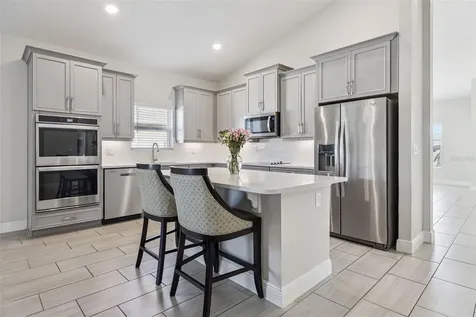 307 Terracotta Terrace Howey In The Hills FL 34737