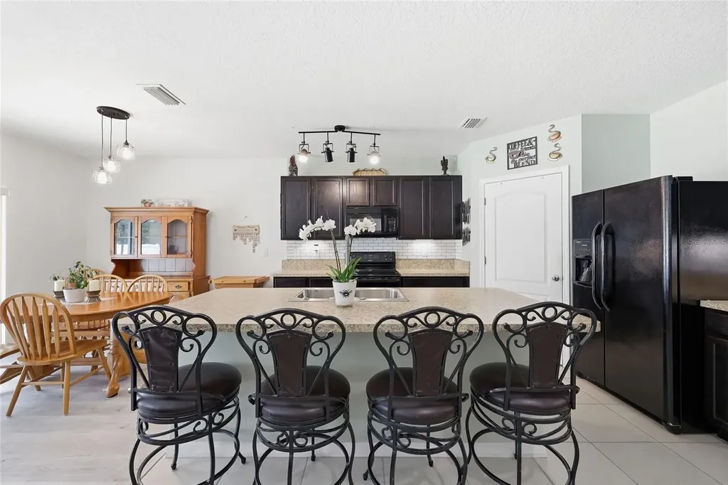 1489 Twin Valley Terrace Kissimmee FL 34744