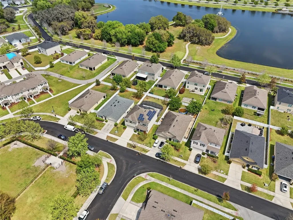 1489 Twin Valley Terrace Kissimmee FL 34744