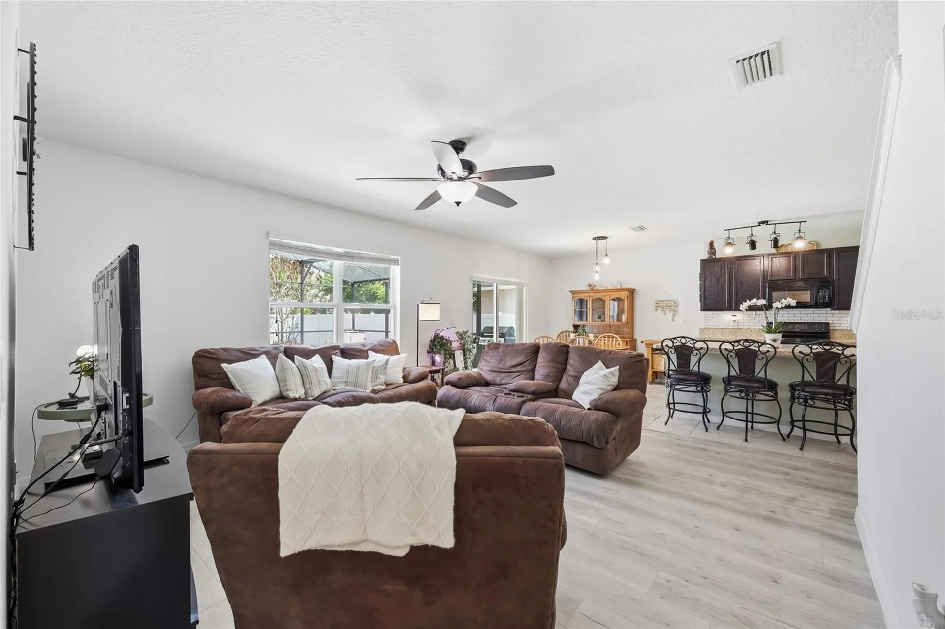 1489 Twin Valley Terrace Kissimmee FL 34744