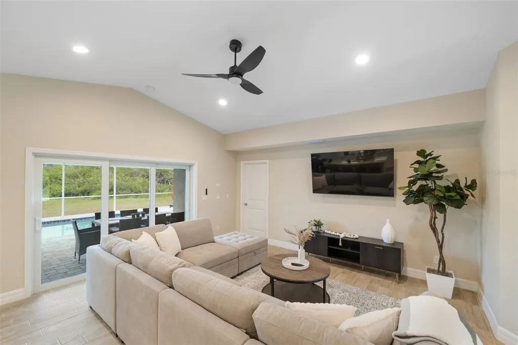 111 Sunset Road Rotonda West FL 33947