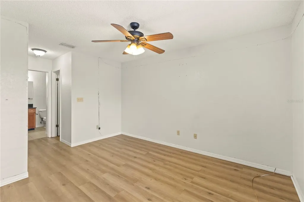 10265 Gandy Boulevard N St Petersburg FL 33702