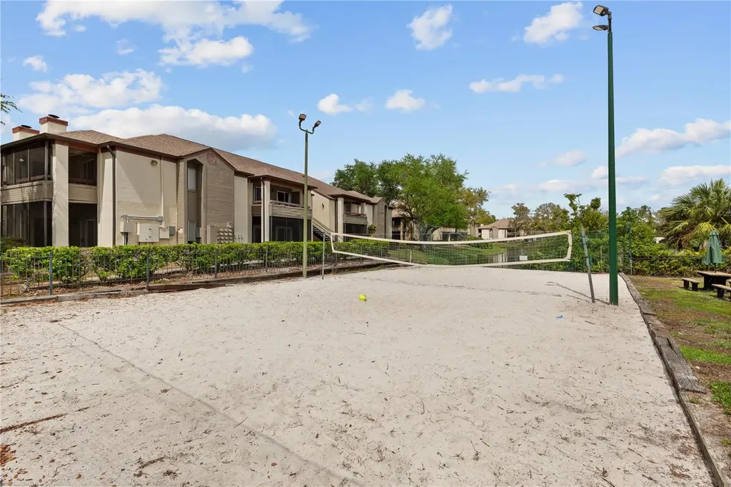 10265 Gandy Boulevard N St Petersburg FL 33702