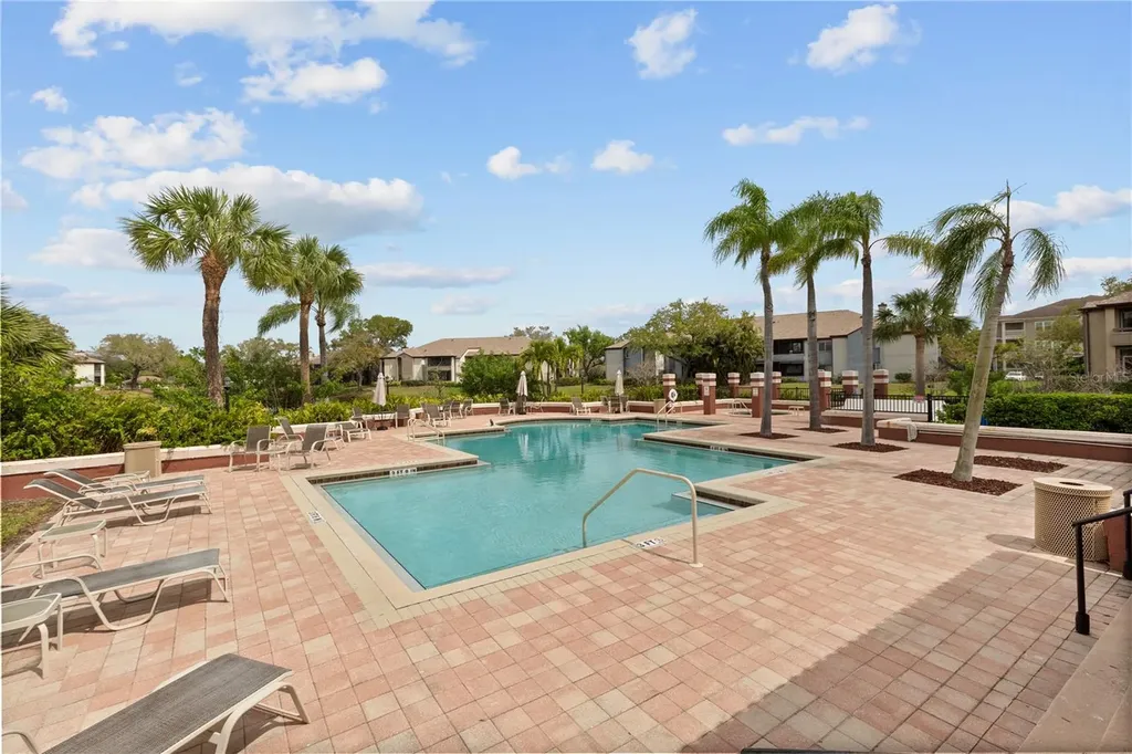 10265 Gandy Boulevard N St Petersburg FL 33702