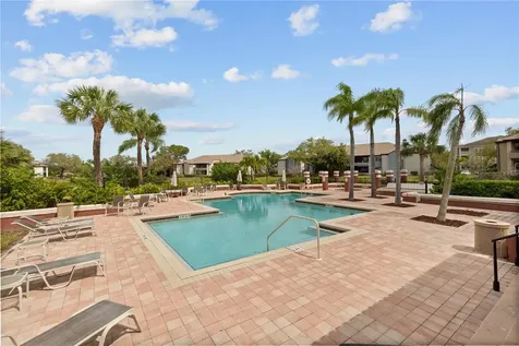 10265 Gandy Boulevard N St Petersburg FL 33702