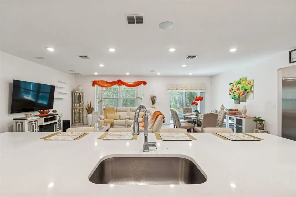 16301 Greenback Road Weeki Wachee FL 34614