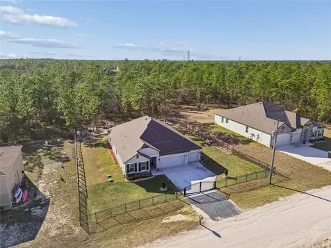16301 Greenback Road Weeki Wachee FL 34614