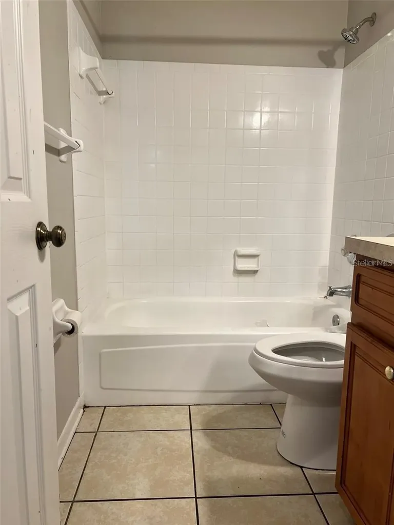 39132 County Road 54 Zephyrhills FL 33542