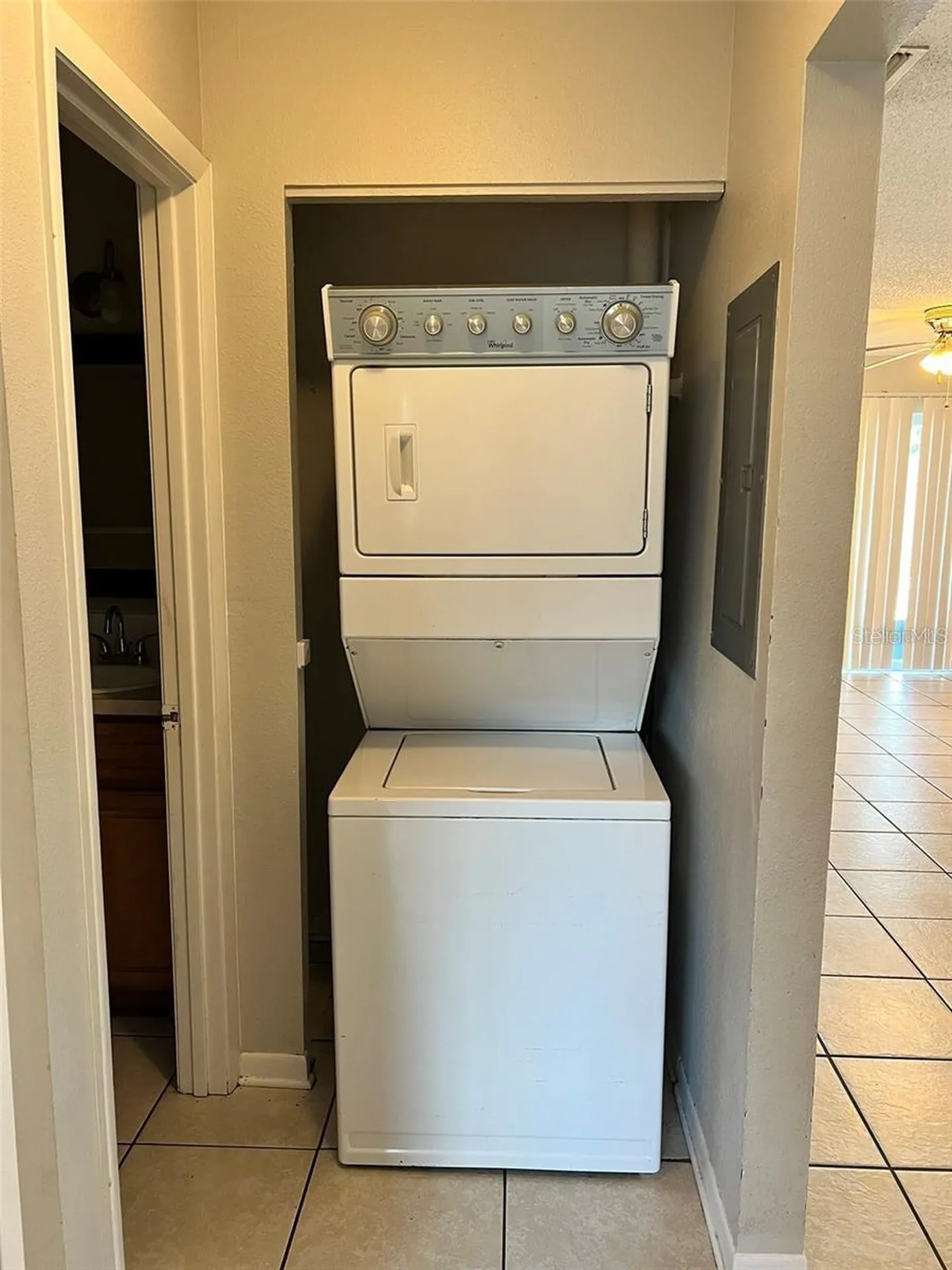 39132 County Road 54 Zephyrhills FL 33542