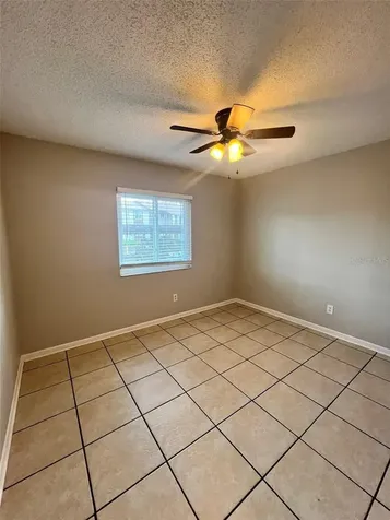 39132 County Road 54 Zephyrhills FL 33542