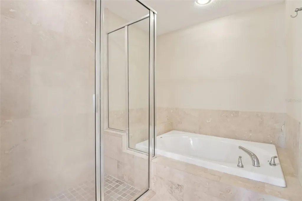 300 Valencia Circle St Petersburg FL 33716