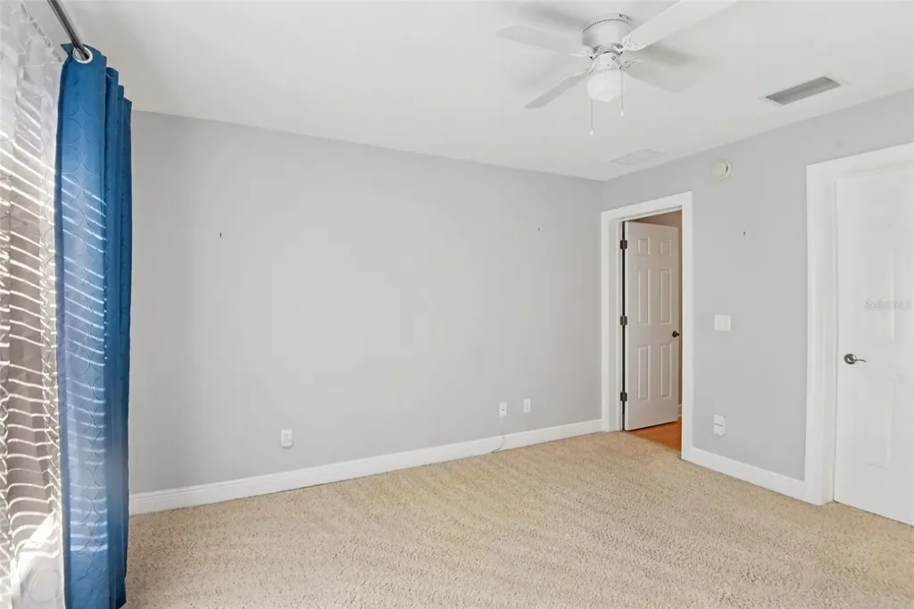 300 Valencia Circle St Petersburg FL 33716