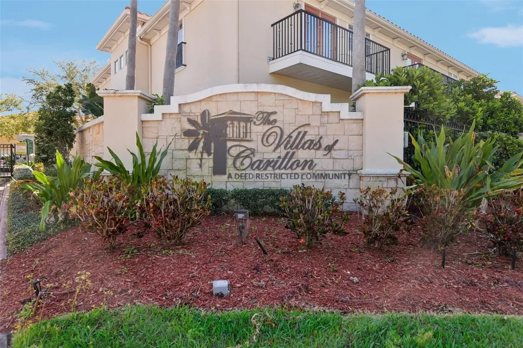 300 Valencia Circle St Petersburg FL 33716