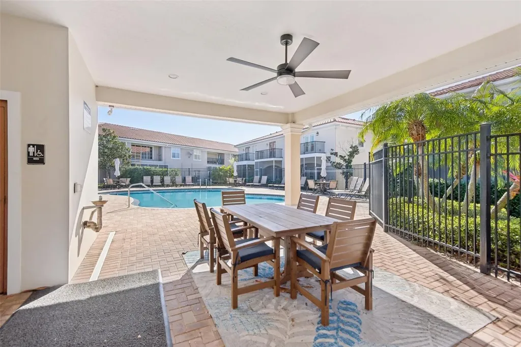 300 Valencia Circle St Petersburg FL 33716