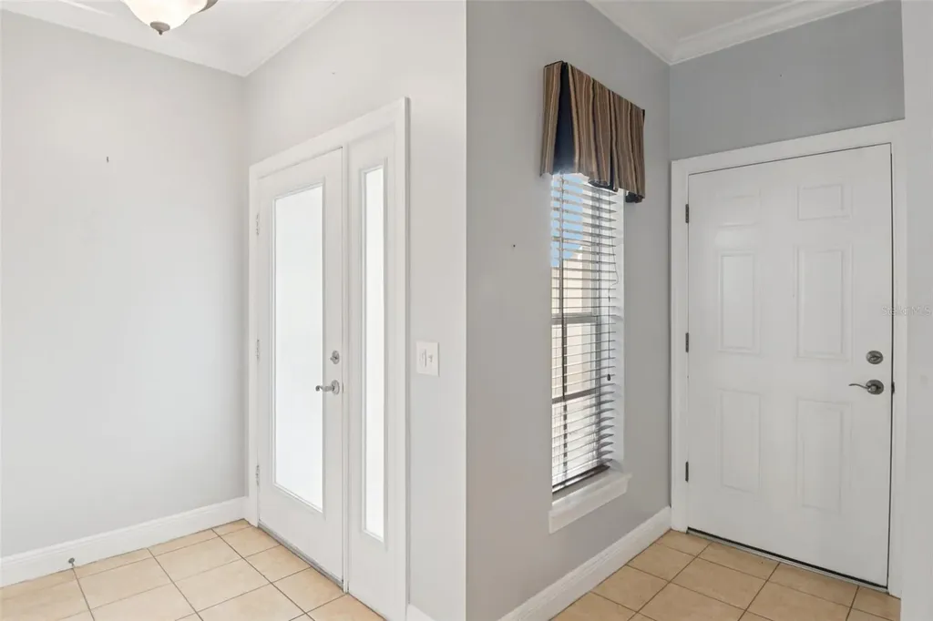 300 Valencia Circle St Petersburg FL 33716