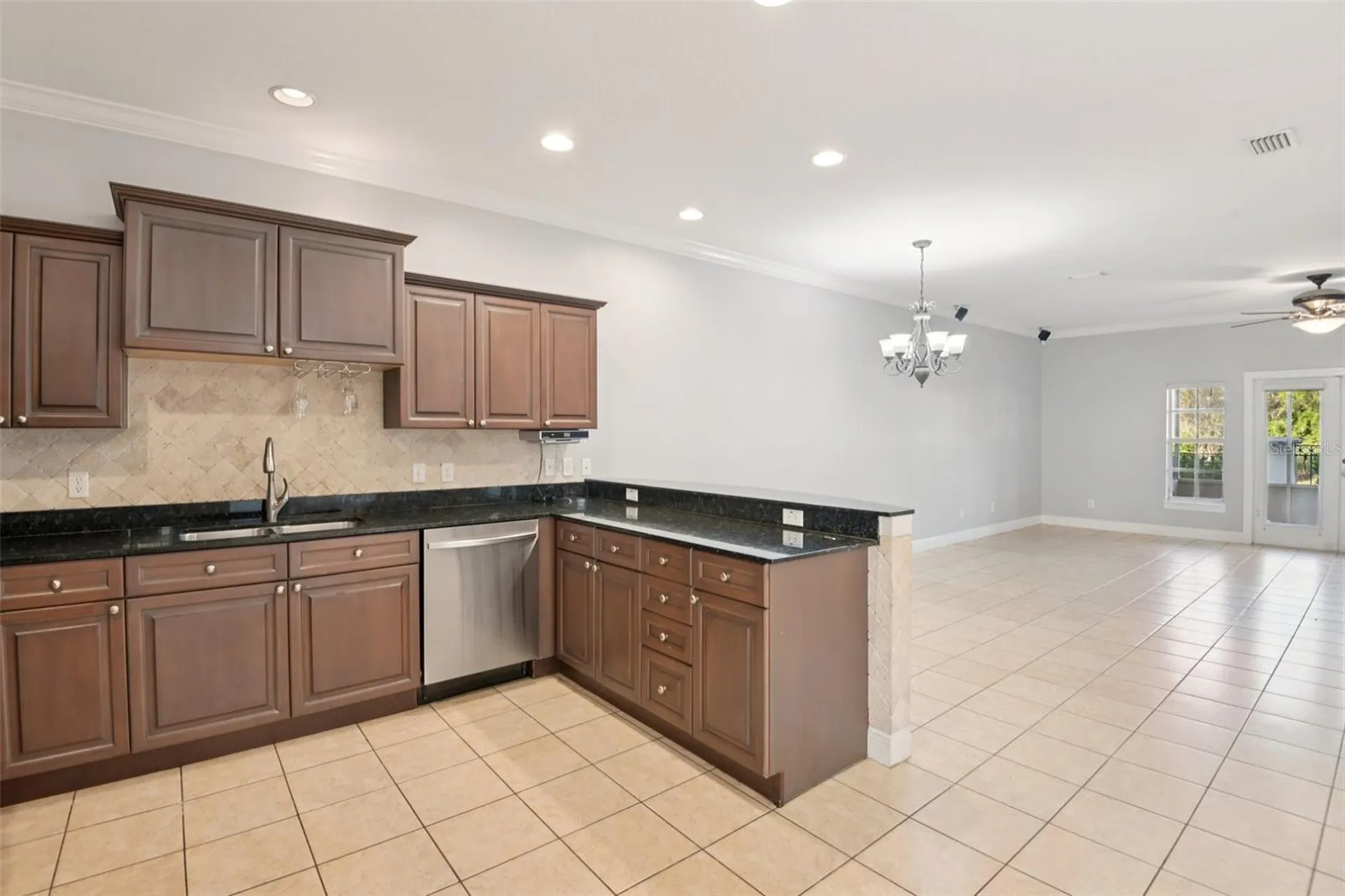 300 Valencia Circle St Petersburg FL 33716