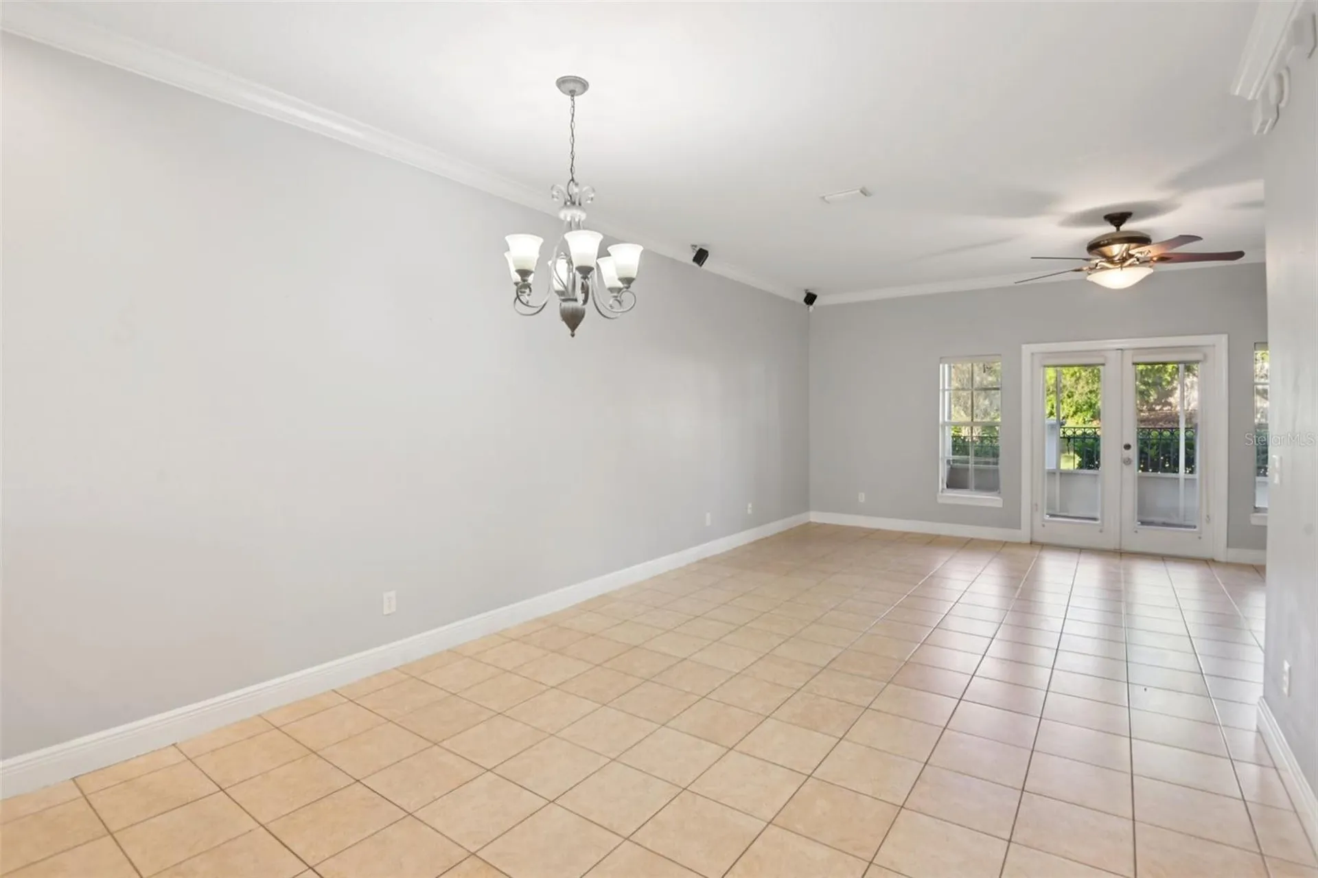 300 Valencia Circle St Petersburg FL 33716