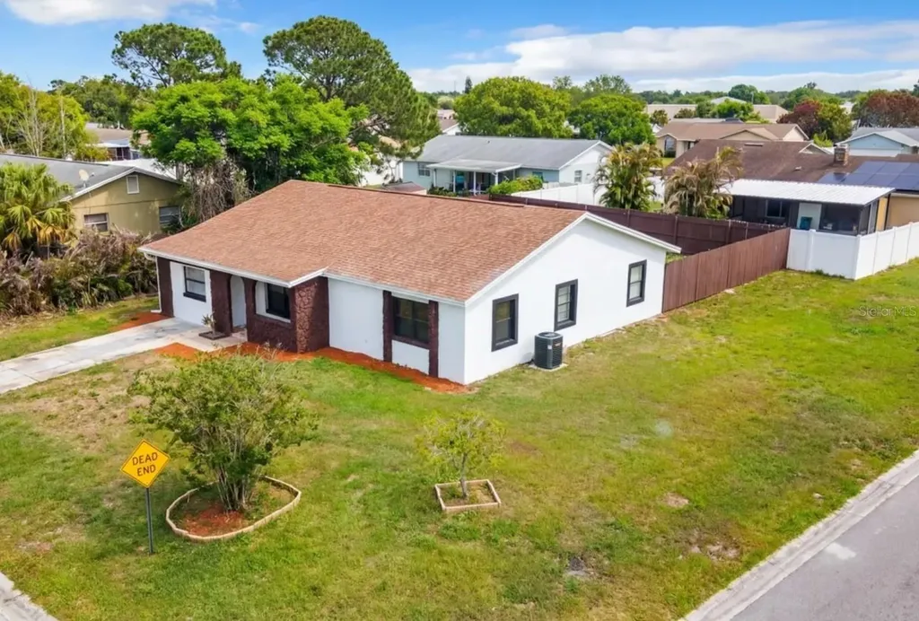 107 Iguala Drive Kissimmee FL 34743