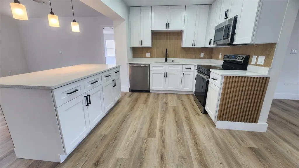 107 Iguala Drive Kissimmee FL 34743