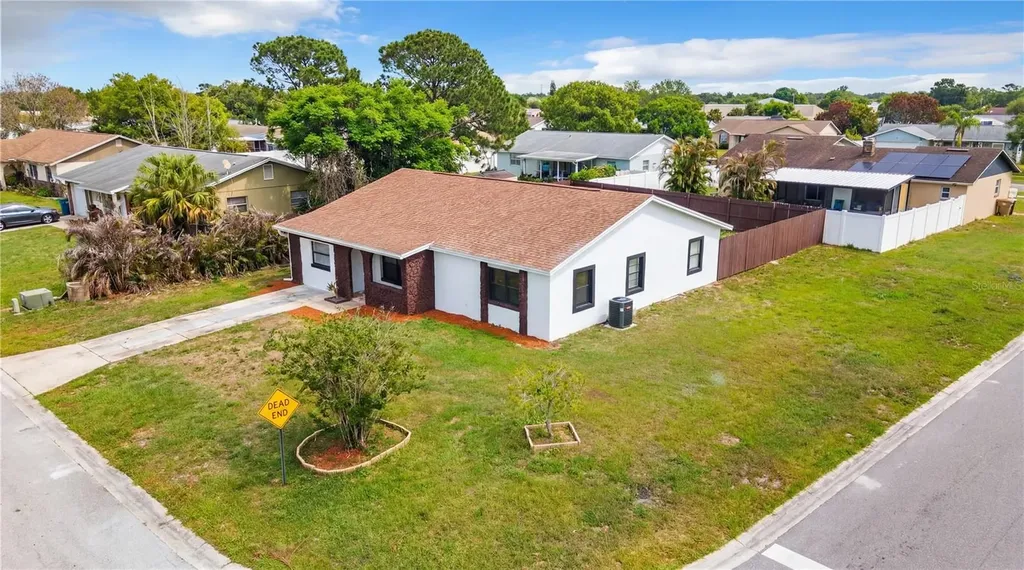 107 Iguala Drive Kissimmee FL 34743