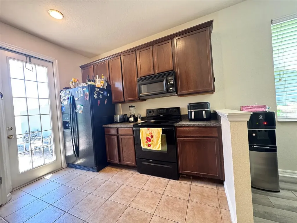 8484 Leeland Archer Boulevard Orlando FL 32836